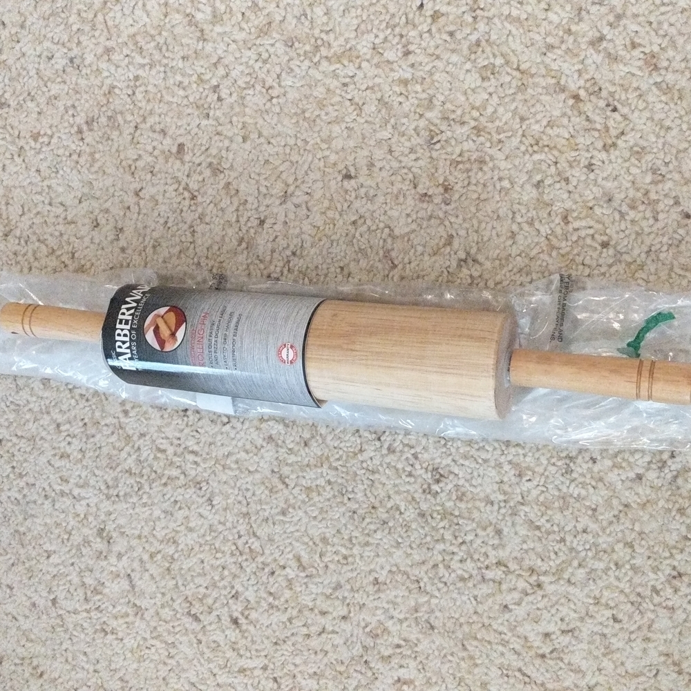 Brand new hardwood rolling pin by Farberware